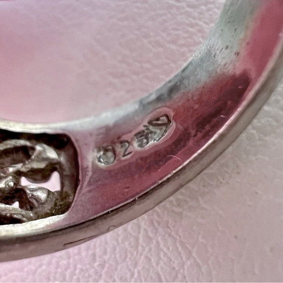 Retired Silpada Uptown Ring Large Cushion Cut Statement Ring 925 Sterling Silver - Picture 9 of 15